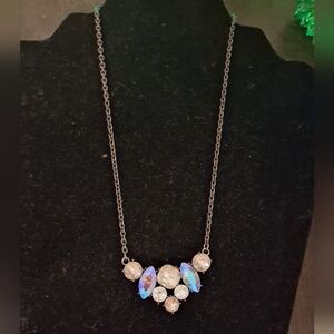 *NWT* PAPARAZZI Iridescent Blue and Clear Cluster Necklace On Gunmetal Chain